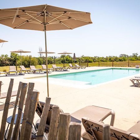 Lou Mas Dou Juge Hotel Saintes-Maries-de-la-Mer Exterior foto