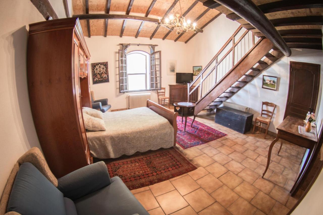 Lou Mas Dou Juge Hotel Saintes-Maries-de-la-Mer Exterior foto