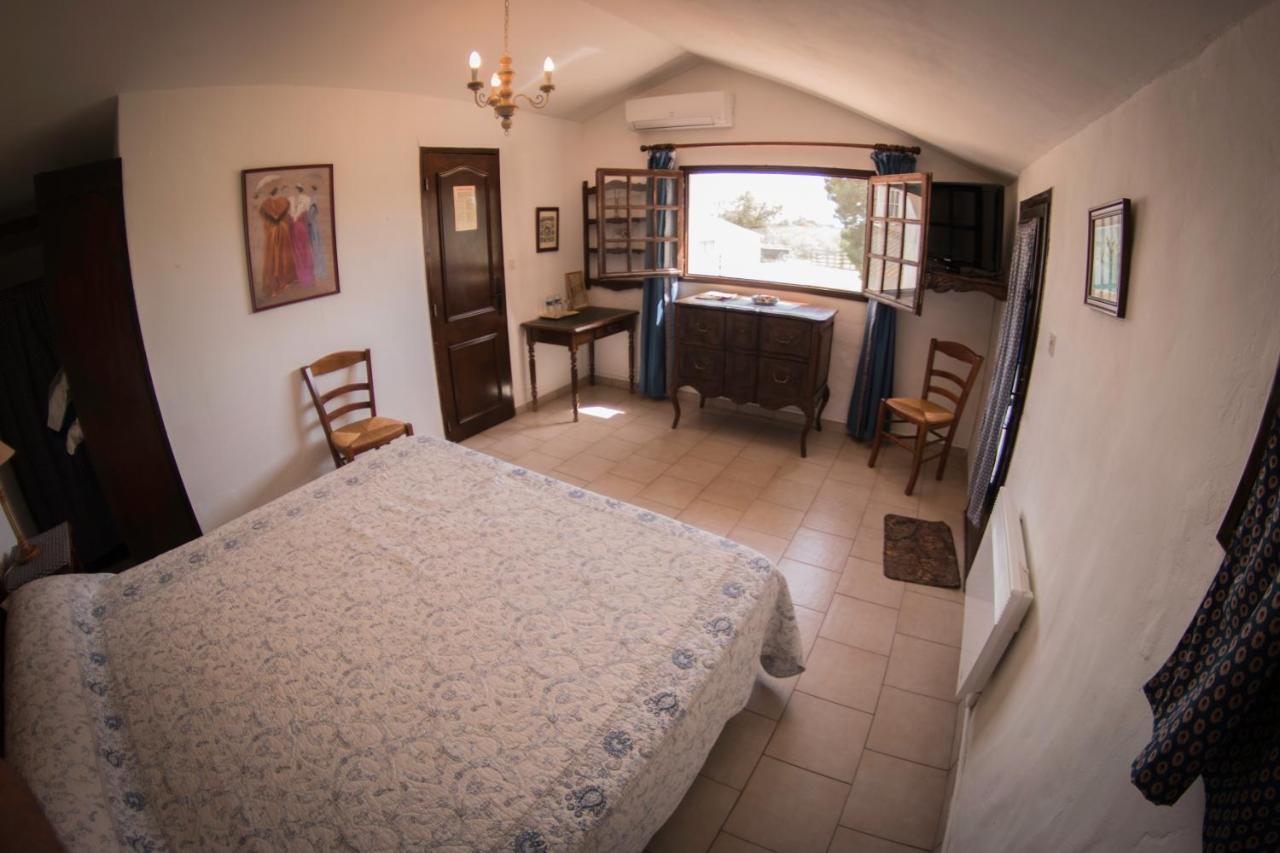 Lou Mas Dou Juge Hotel Saintes-Maries-de-la-Mer Exterior foto