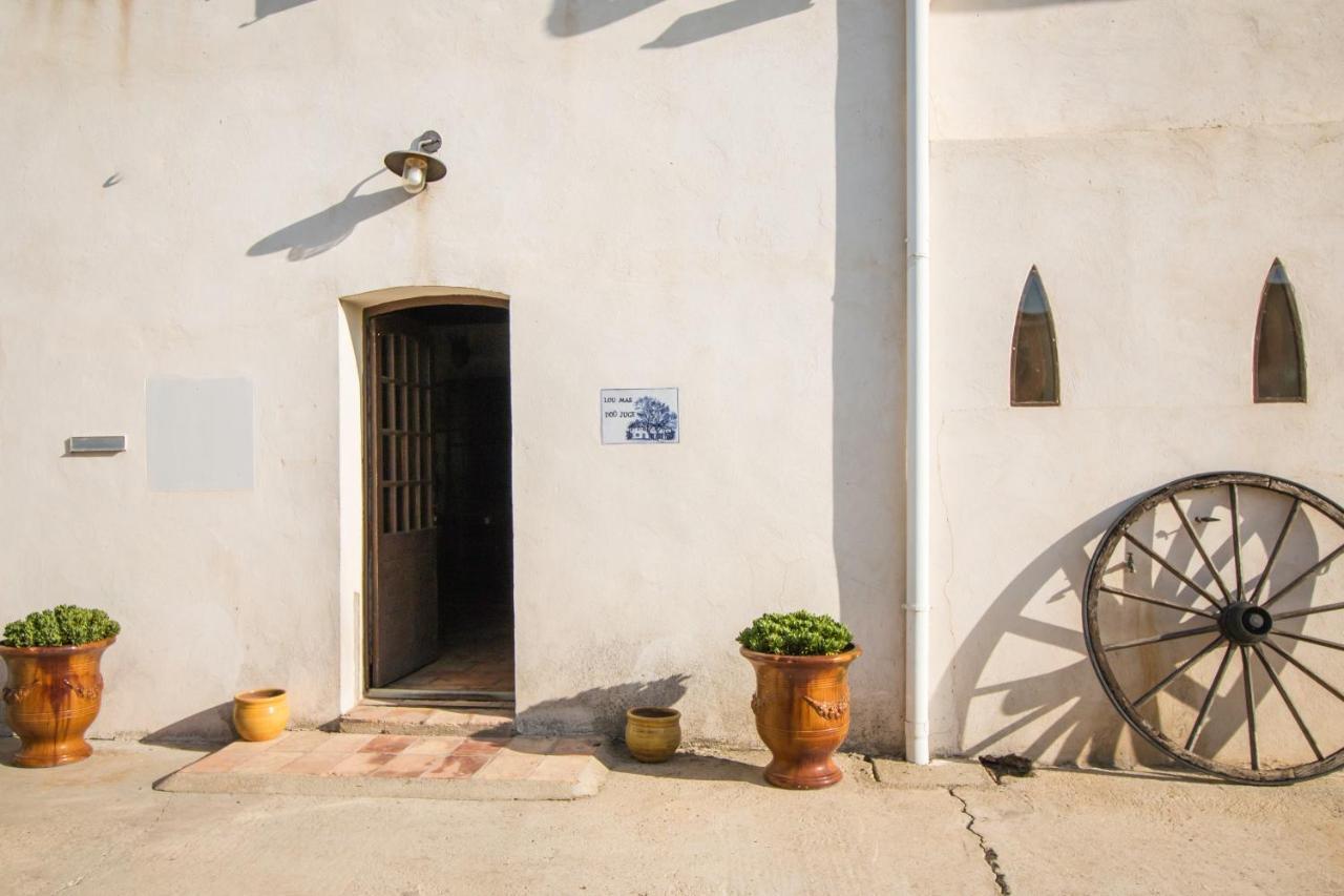 Lou Mas Dou Juge Hotel Saintes-Maries-de-la-Mer Exterior foto